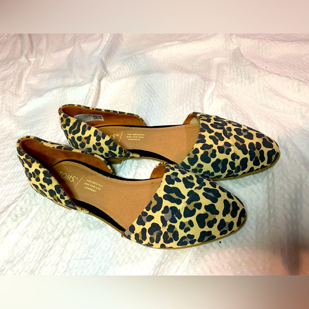 Toms cheetah print flats